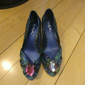 Women's Size 8.5 kitten heels